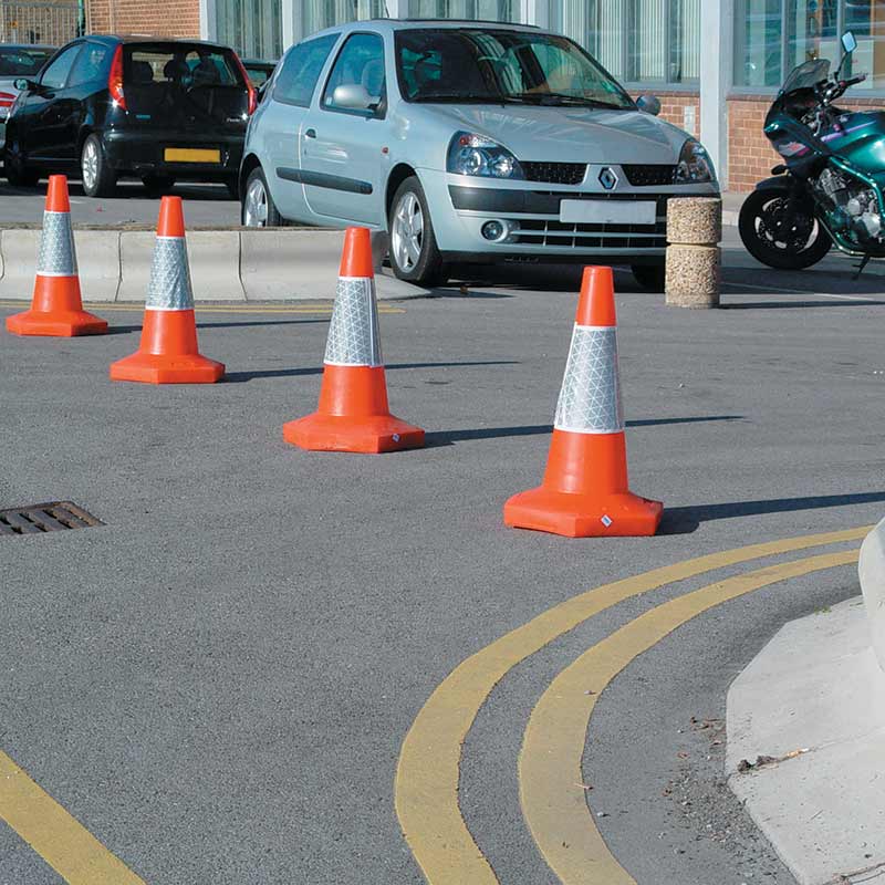 750mm high traffic cones with reflective sleeves used on the road