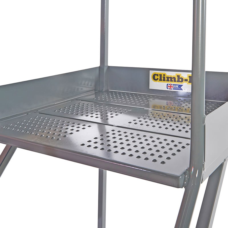 Climb-It Easy Climb warehouse steps - anti-slip punched steel platform