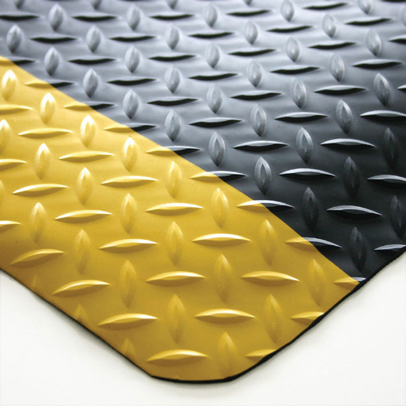 Deckplate Anti-Fatigue Mat - 600 x 900mm - Yellow & Black