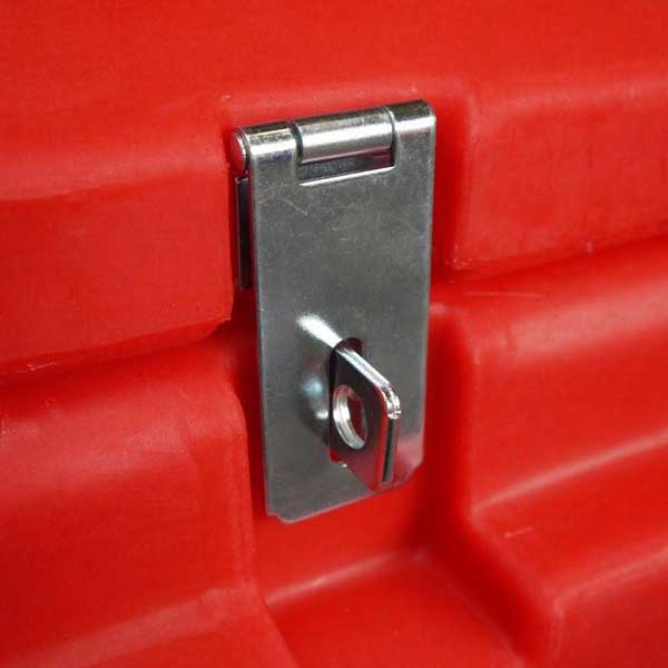 Lockable clasp detail