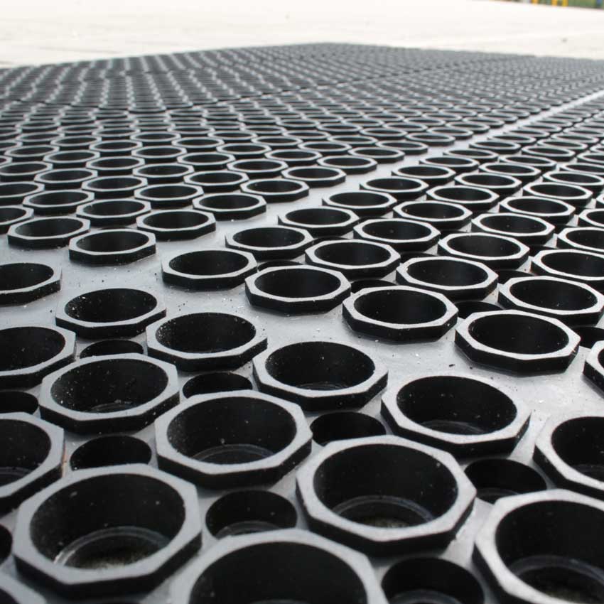 Close Up of High Duty Rubber Mat