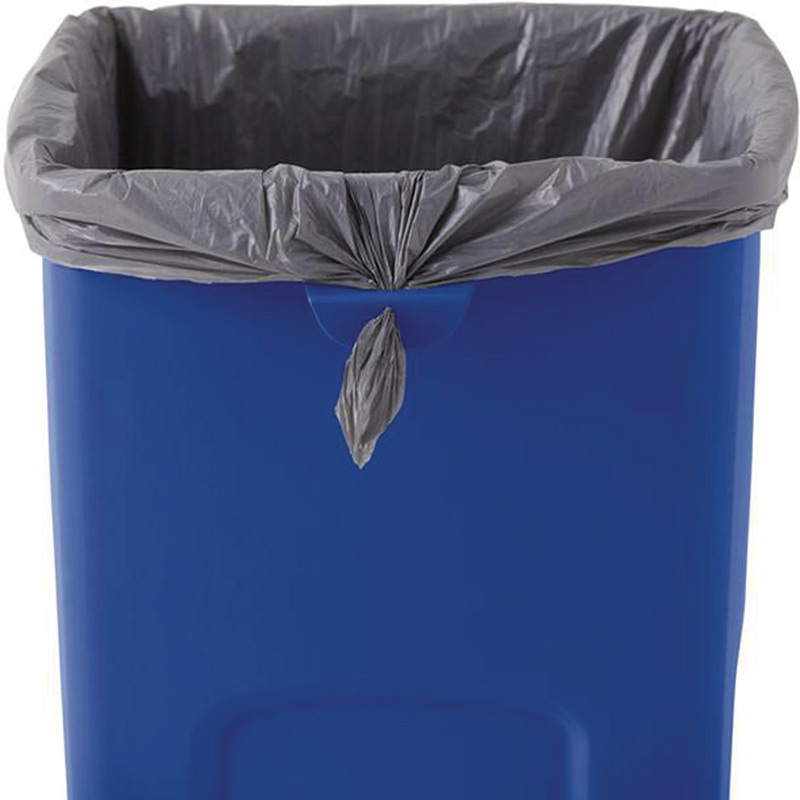 Rubbermaid bin with bin bag