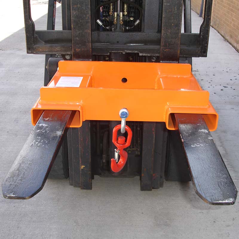 Forklift lifting hook