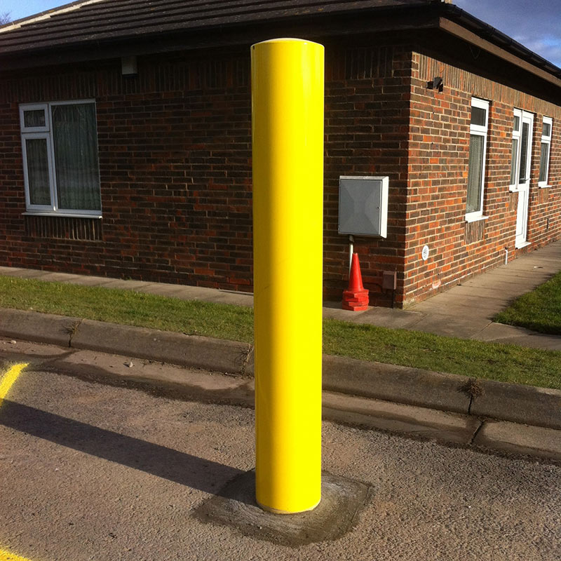 Yellow heavy-duty concrete-in impact protection bollard