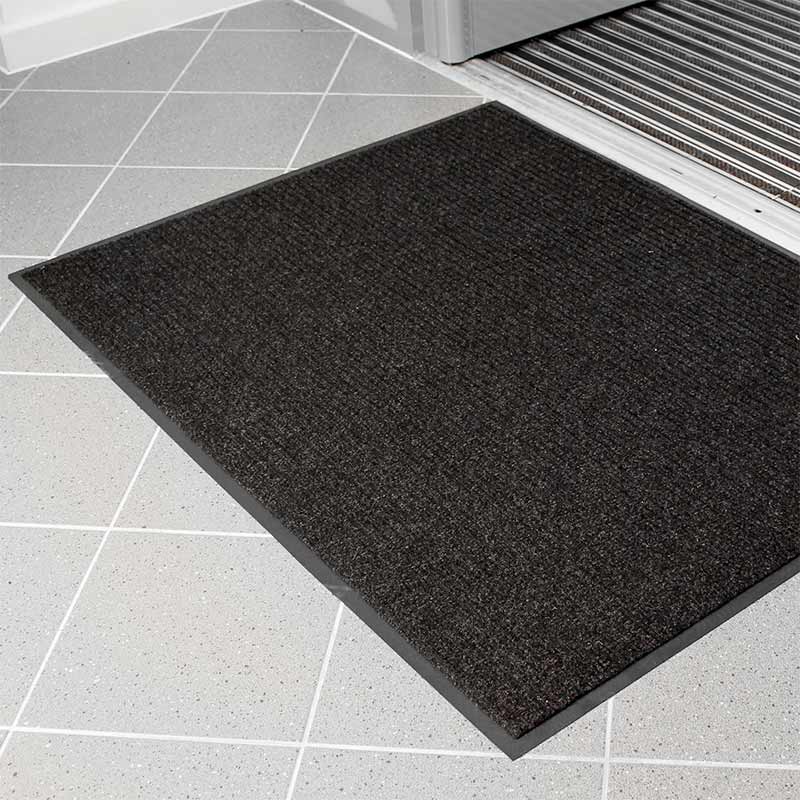 Toughrib moisture retaining entrance mats
