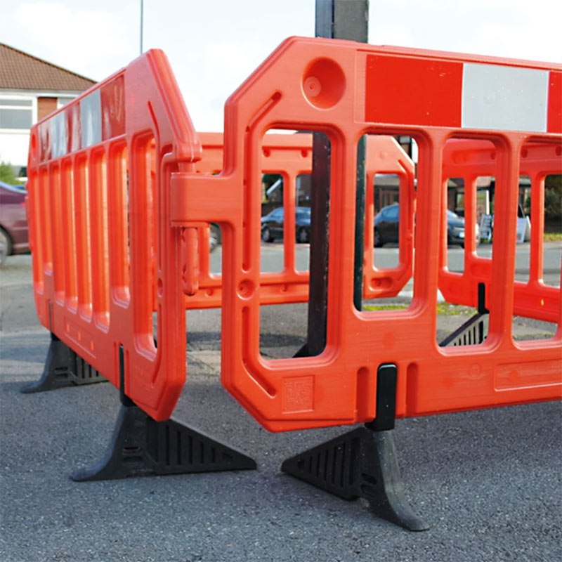 Traffic-line  HDPE roadworks barrier