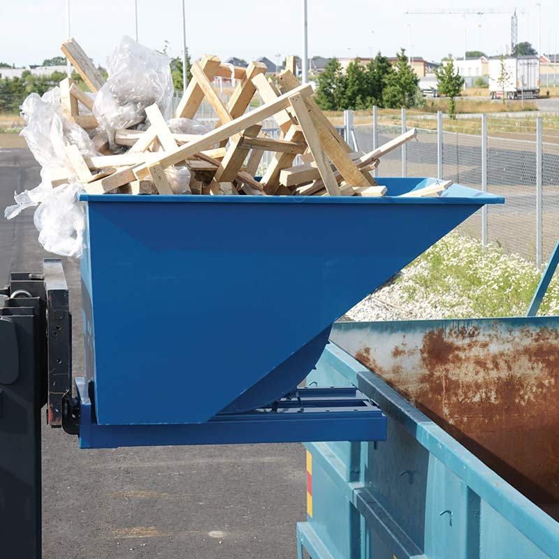 Forklift tipping skip