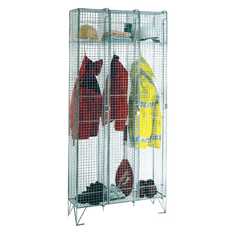 Nest of 3 single compartment zinc plated wire mesh lockers 010BZ0006