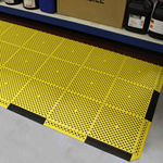 Kumfi Interlocking Duckboard Tiles in 5 Colours