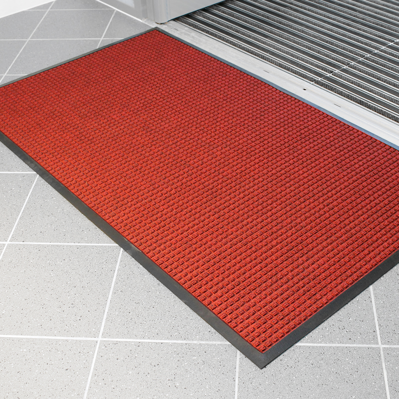 Superdry Moisture-retention Entrance Mat, Red, 600 x 900mm