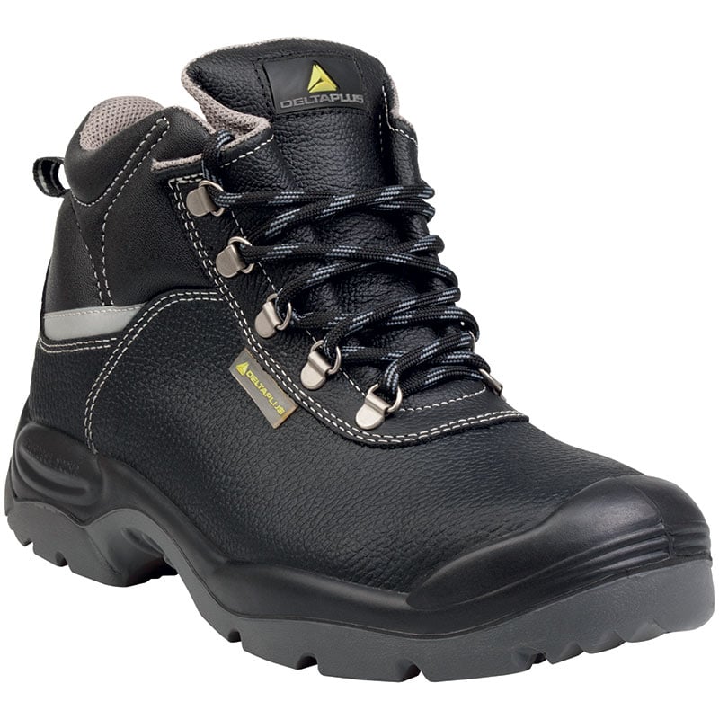 Deltaplus Wide Fitting Water Resistant Safety Boots