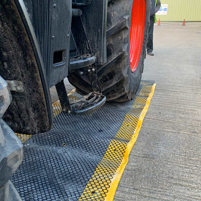 Tractor Vehicle Traffic Mats - 6.0 x 1.0m (pack of 2)